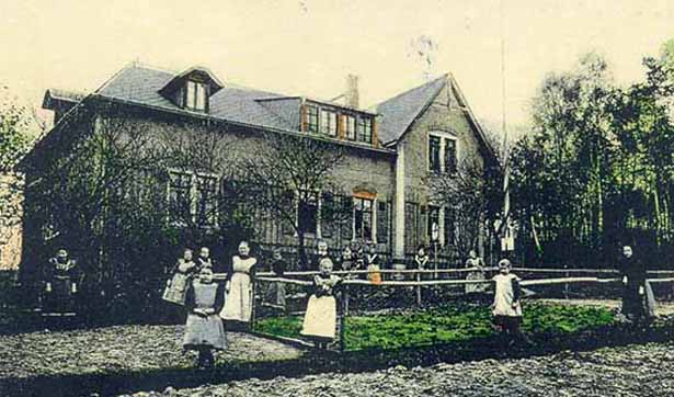 1891 Berghaus